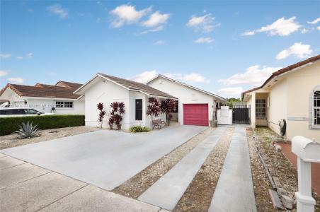 14207 SW 48th Ln, Miami, Florida 33175, USA