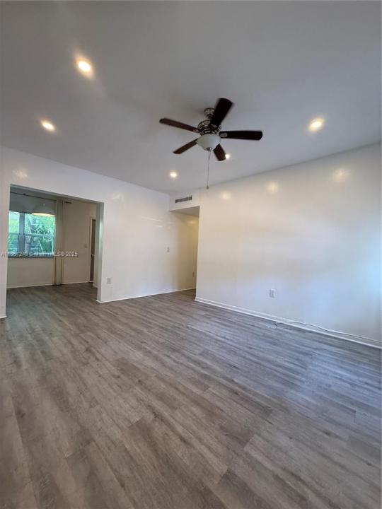233 80th St 1, Miami Beach, Florida 33141, HOA KỲ