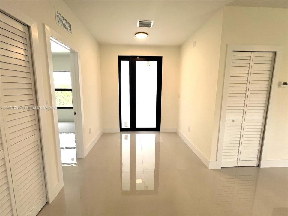 11510 SW 141 Street A, Kendall, Flórida 33176, Estados Unidos