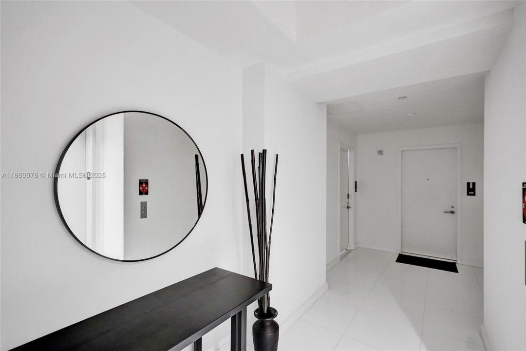 851 NE 1st Ave 3800, Miami, フロリダ 33132, アメリカ合衆国