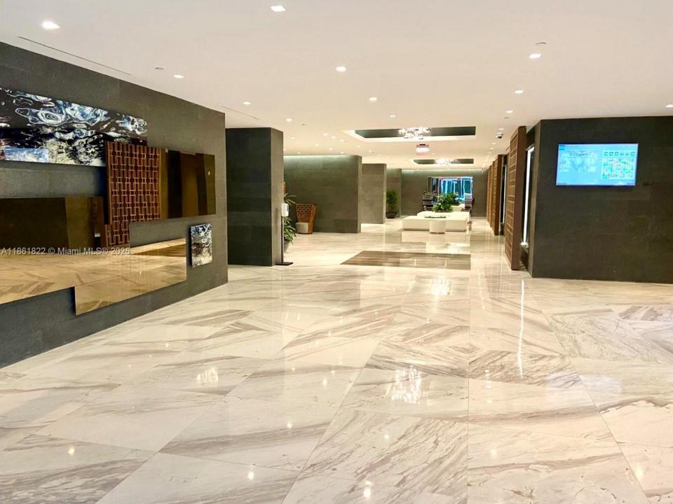 400 Sunny Isles Blvd 916, Sunny Isles Beach, Flórida 33160, Estados Unidos