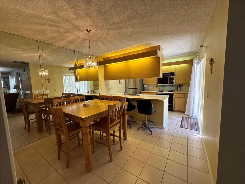 6215 62nd Way 6215, West Palm Beach, Florida 33409, USA