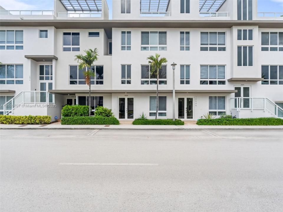 10509 NW 66th St, Doral, Florida 33178