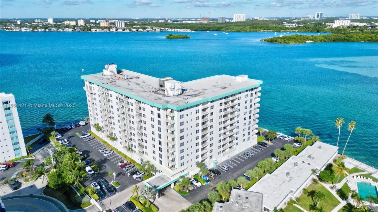 10350 W Bay Harbor Dr 4T, Bay Harbor Islands, فلوريدا 33154, الولايات المتحدة