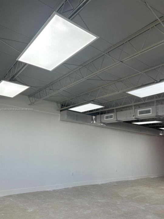 4202 NW 2nd Ave, Miami, フロリダ 33127, アメリカ合衆国