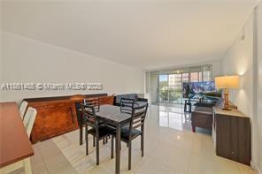 1710 NE 191st St 205-3, Miami, Florida 33179, Amerika Birleşik Devletleri