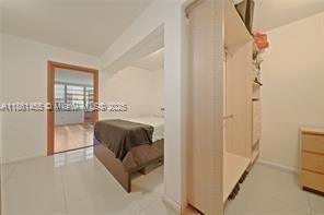 1710 NE 191st St 205-3, Miami, Florida 33179, Amerika Birleşik Devletleri