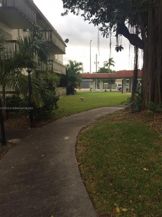 15201 NE 6 AV C106, Unincorporated Dade County, Florida 33162, Estados Unidos