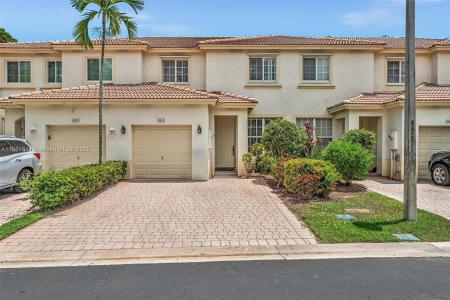 1915 NW 79th Ter, Pembroke Pines, Florida 33024, USA