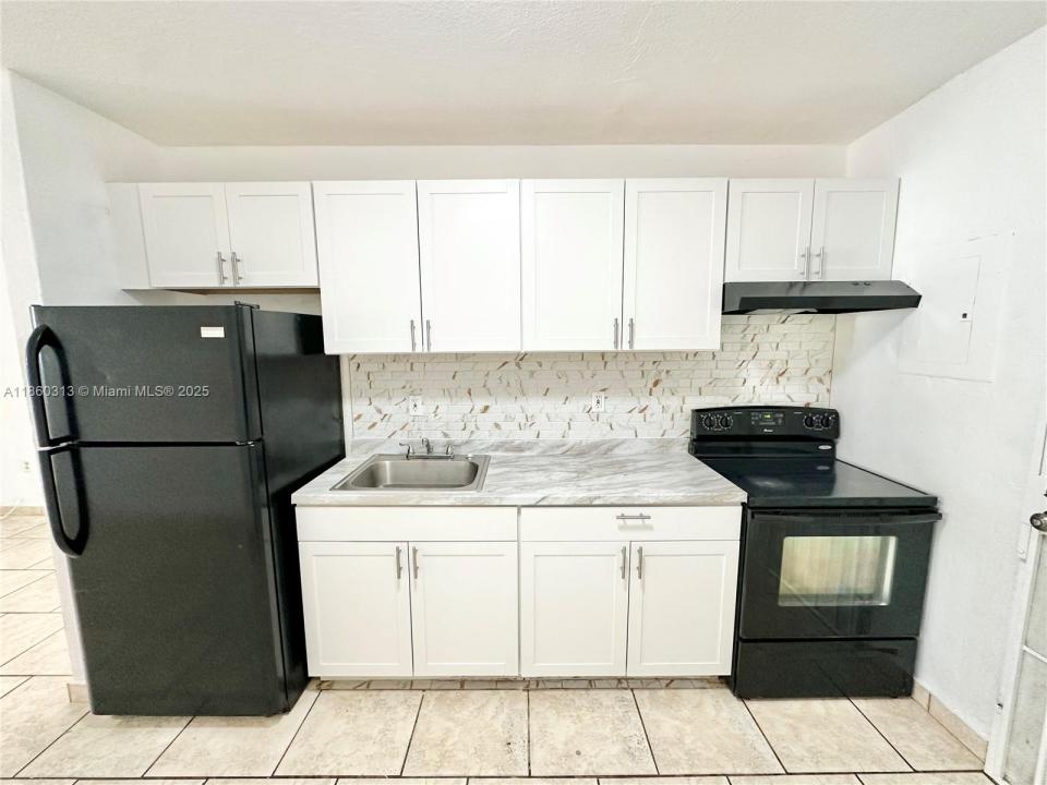 1171 NW 58th Terrace 1173, Miami, Florida 33127, USA