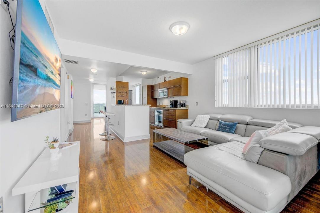 2681 N Flamingo Rd 1201S, Sunrise, フロリダ 33323, アメリカ合衆国
