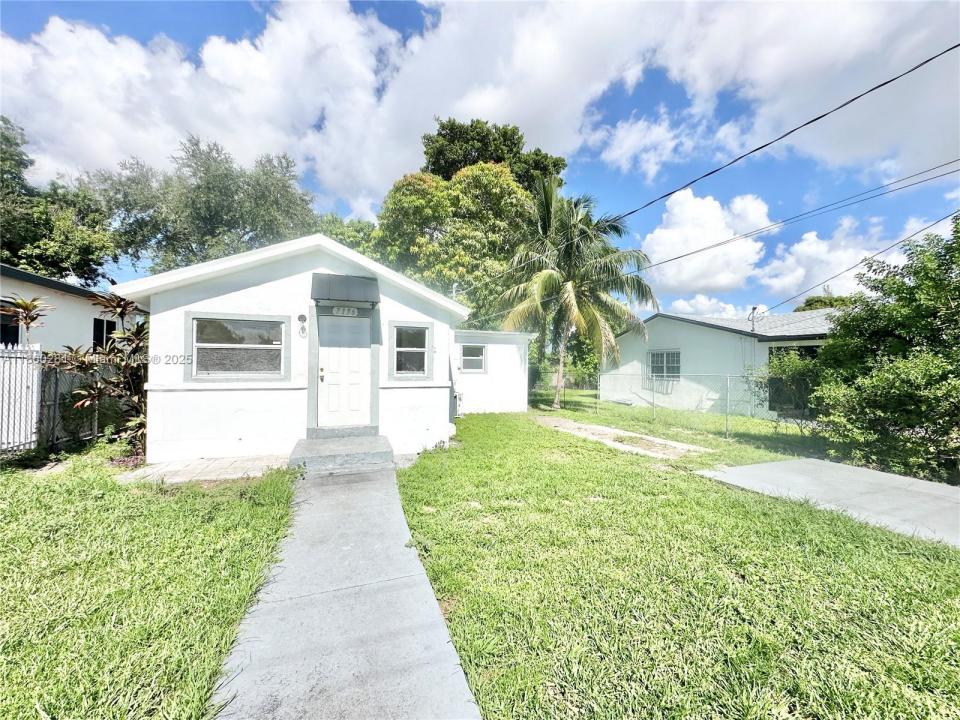 7156 NW 15th Court, Miami, Florida 33147, USA