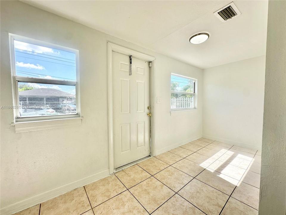 7156 NW 15th Court, Miami, Florida 33147, USA