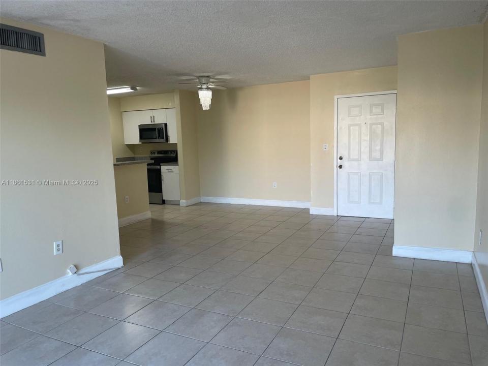 15221 SW 80th St 512, Miami, 佛羅里達州 33193, 美國