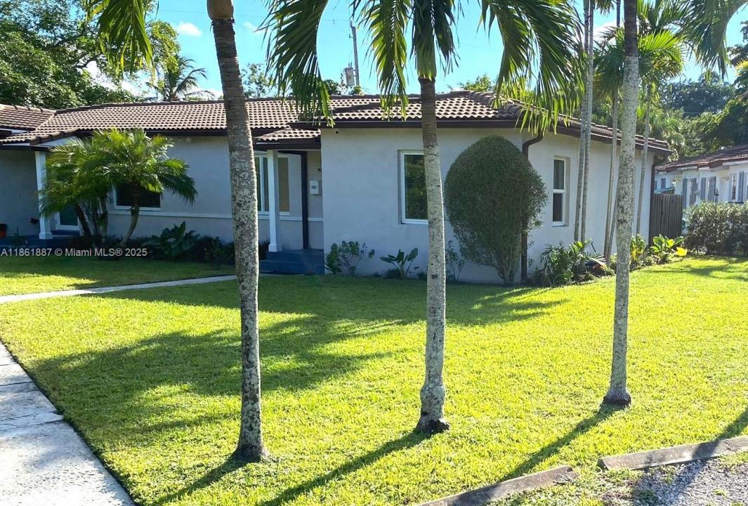 920 NE 108th St 2, Biscayne Park, Florida 33161, Estados Unidos