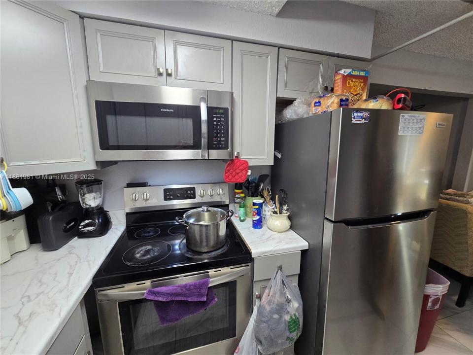 6627 Winfield Blvd 102-C, Margate, フロリダ 33063, アメリカ合衆国
