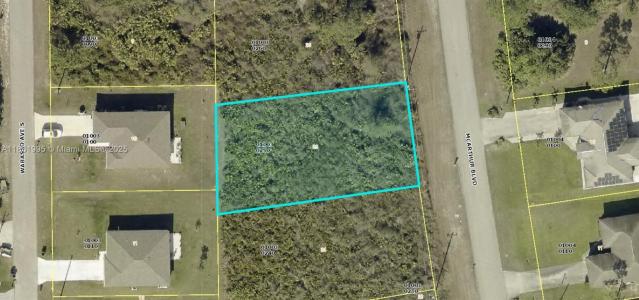 522 MCARTHUR BLVD, Lehigh Acres, Florida 33974, USA