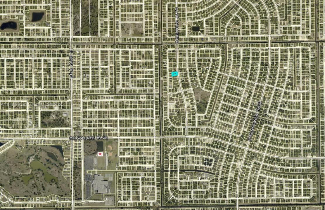 522 MCARTHUR BLVD, Lehigh Acres, フロリダ 33974, アメリカ合衆国