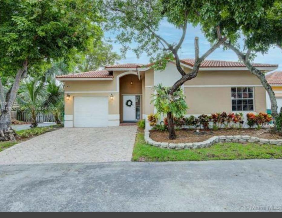 9000 SW 215th Ter 0, Cutler Bay, Florida 33189, USA