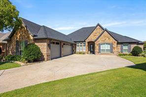 1203 Huntington Cove Court, Granbury, Teksas 76048, Amerika Birleşik Devletleri