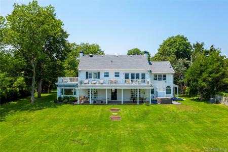 5 Thorn Hedge Road, Brookhaven, Нью-Йорк 11713, Соединенные Штаты