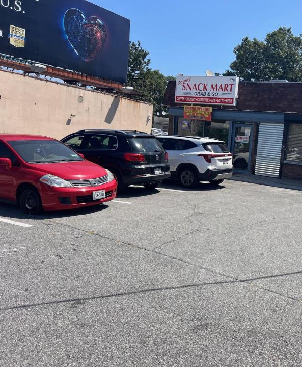 670 Central Park Avenue, Yonkers, New York 10704, USA