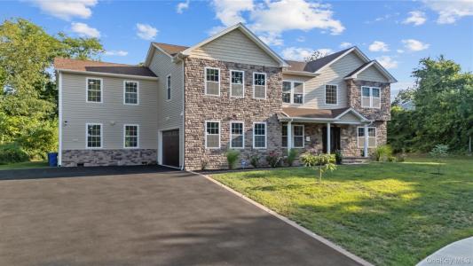 4 Coventry Court, Babylon, ニューヨーク 11798, アメリカ合衆国