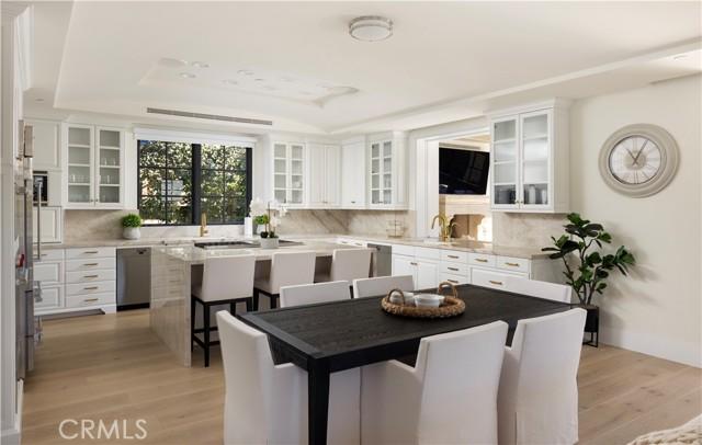 Evening Canyon Road, Corona Del Mar, California 92625