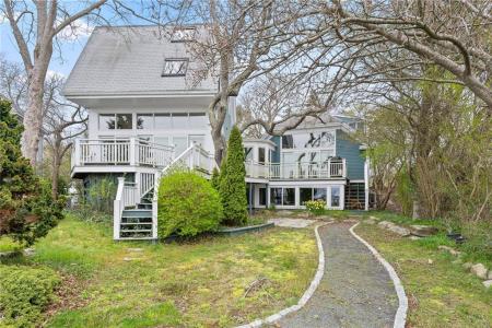 131 Hope Street, Bristol, RI 02809, USA