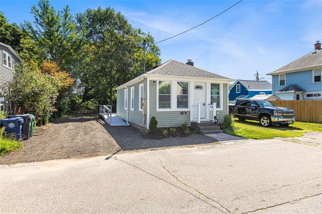 90 Huron Street, Warwick, Rhode Island 02889, États-Unis