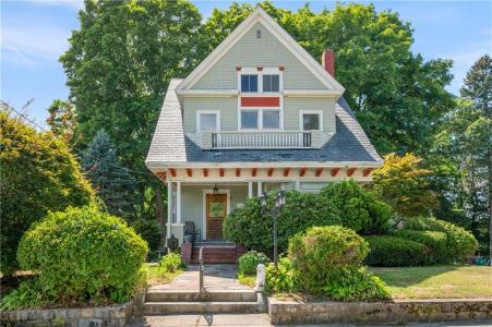 74 Highland Street, Woonsocket, RI 02895, USA
