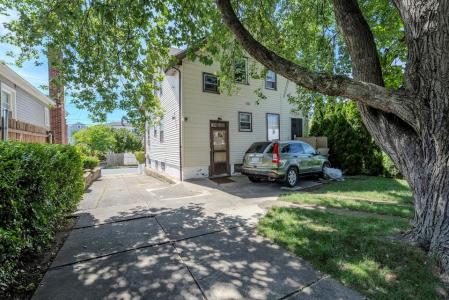 123 Yorkshire Street, Providence, Rhode Island 02908
