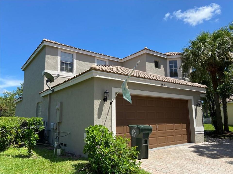 4838 NW 58th Pl, Coconut Creek, Florida 33073