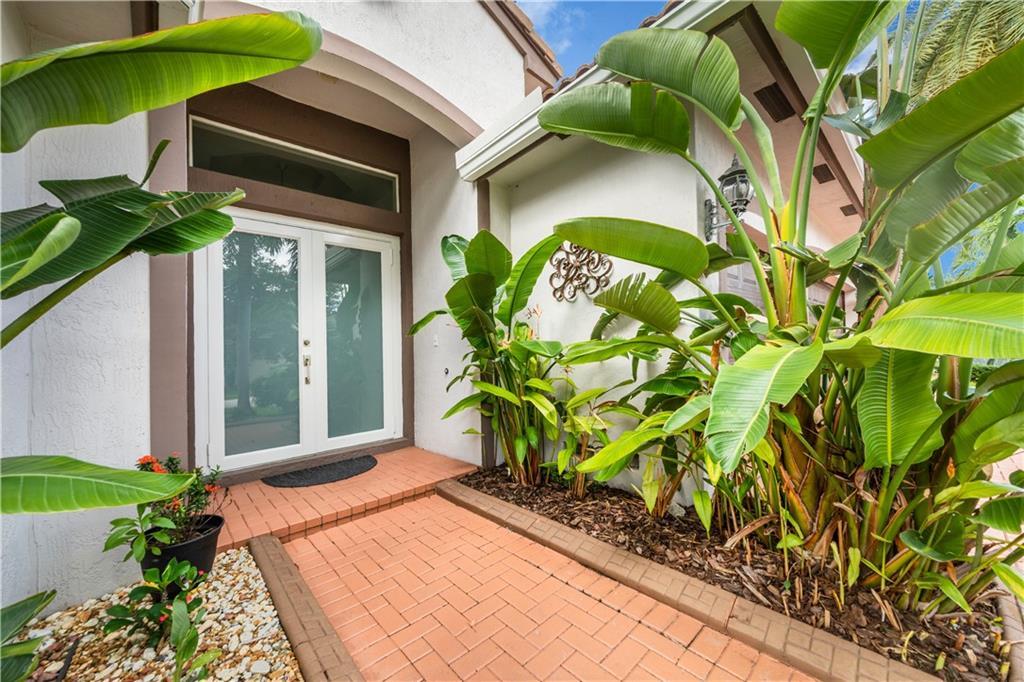 14914 SW 52 St, Reserve At Huntingto, Miramar, Florida 33027, USA