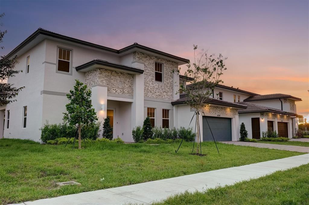 12328 SW 43 Street, Crescent Ridge, Davie, Florida 33330