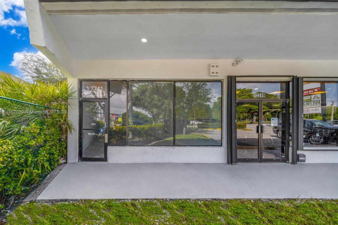 12253 S Dixie Hwy, Pinecrest, Flórida 33156, Estados Unidos