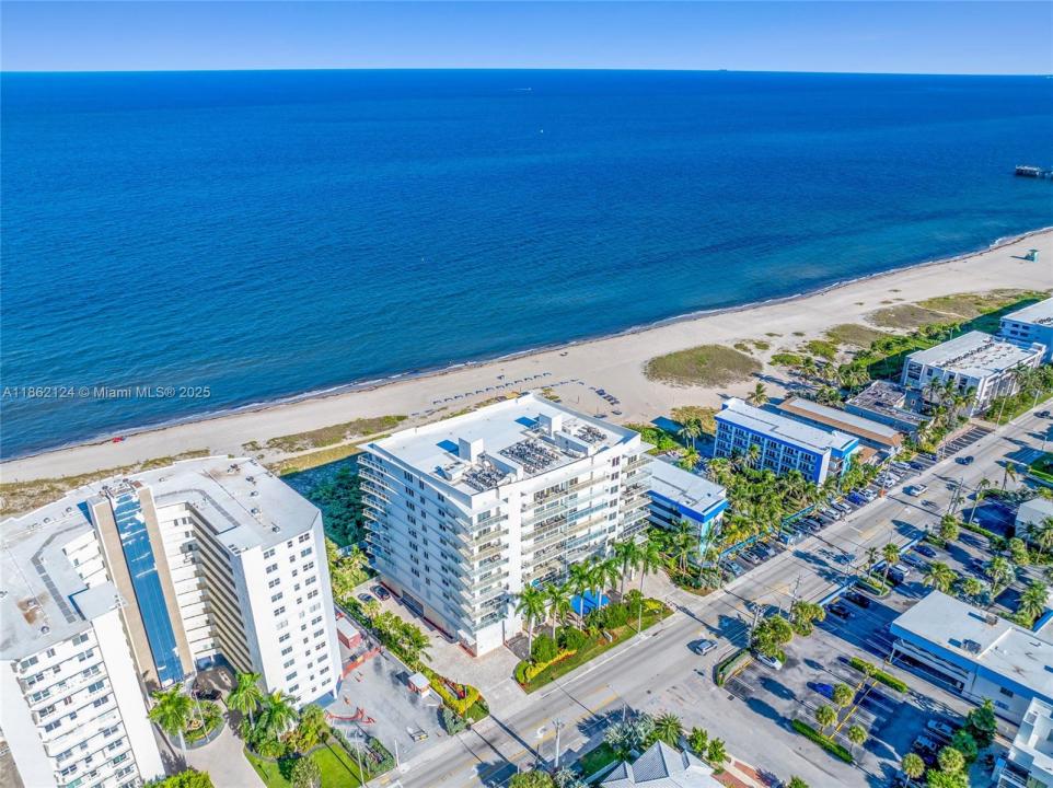 704 N Ocean Blvd 1002, Pompano Beach, Florida 33062