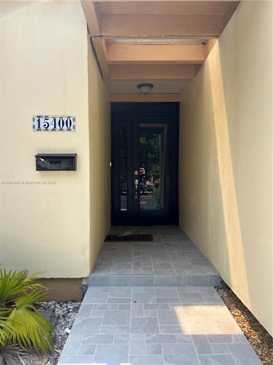 15400 Sharpecroft Dr 15400, Miami Lakes, Florida 33014, Estados Unidos