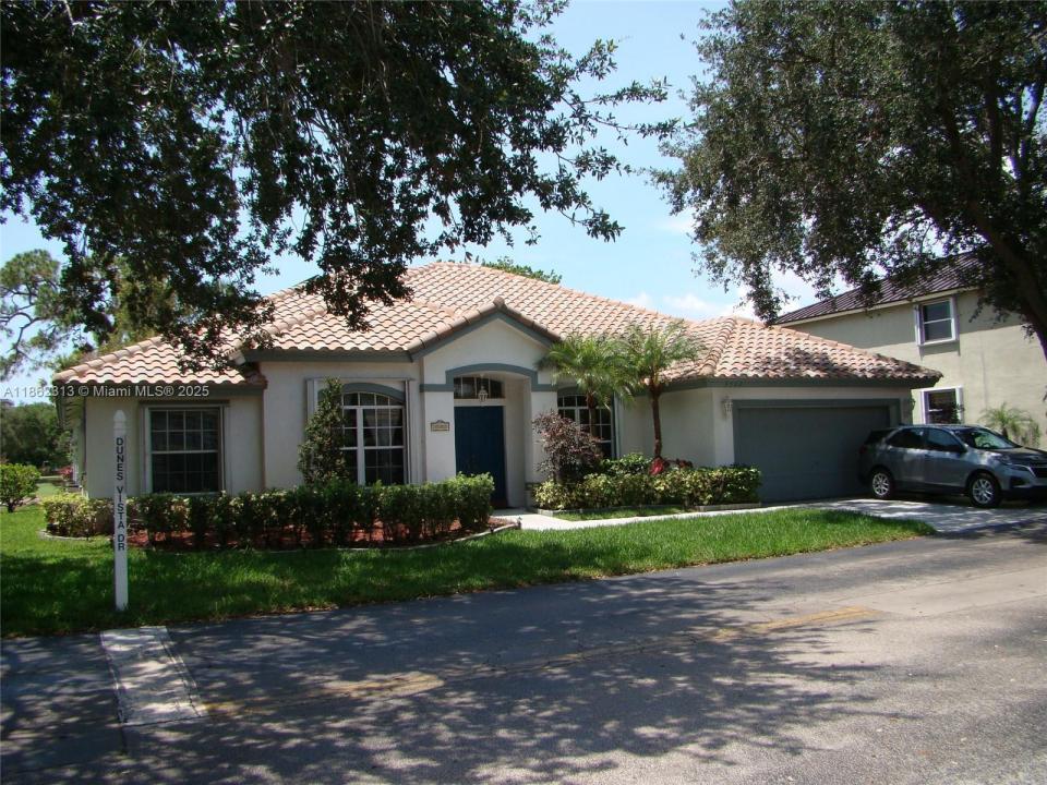 3502 Dunes Vista Dr, Pompano Beach, Florida 33069