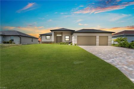 4107 NW 37th ST, Cape Coral, Florida 33993, USA
