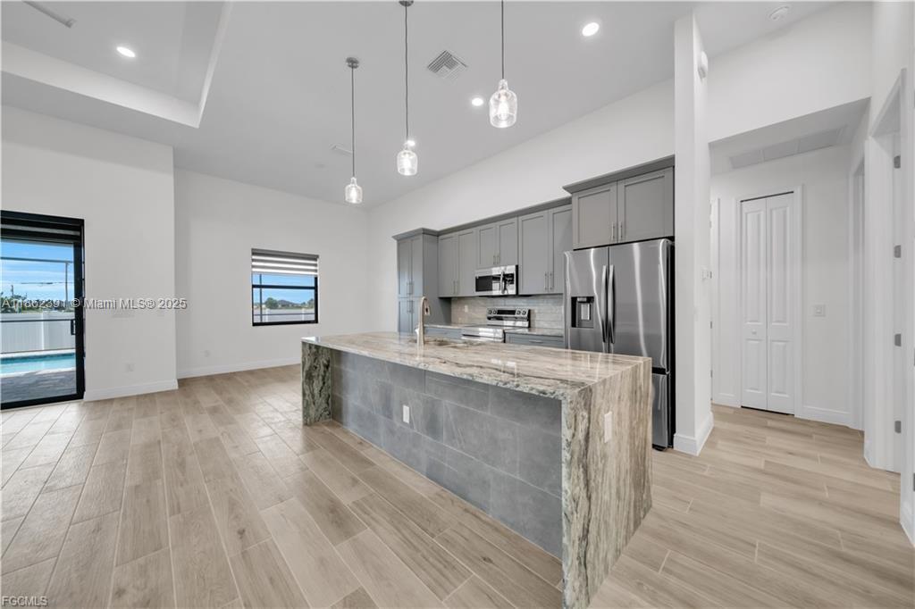 4107 NW 37th ST, Cape Coral, 플로리다 33993, 미국