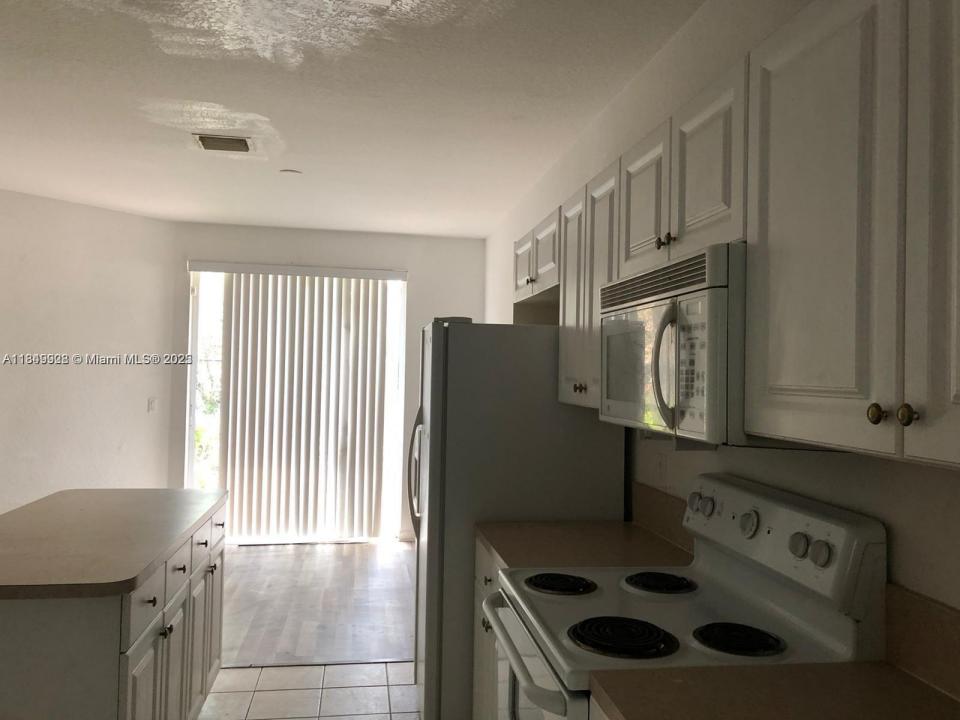 1911 Hibiscus Ln, Riviera Beach, Flórida 33404, Estados Unidos