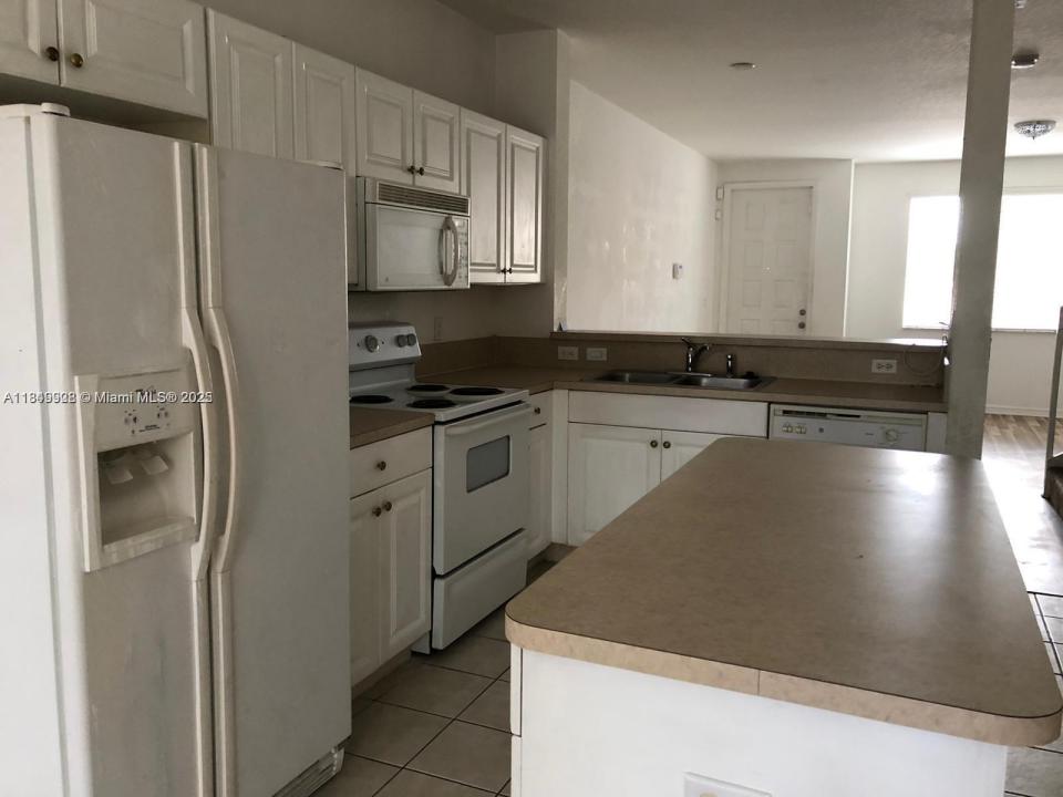 1911 Hibiscus Ln, Riviera Beach, Flórida 33404, Estados Unidos