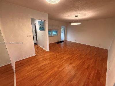 1943 Monroe St 309A, Hollywood, Florida 33020, USA