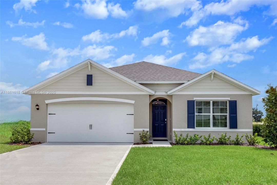 2605 33RD ST W, Lehigh Acres, Florida 33971