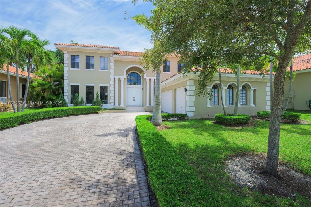 7512 SW 187th St, Cutler Bay, Florida 33157