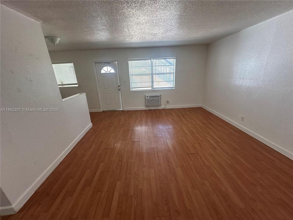 300 SW 4th Ct 3, Fort Lauderdale, Floride 33315, États-Unis
