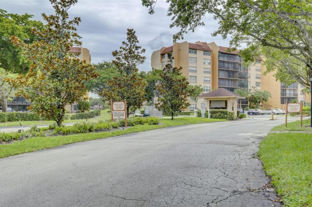 3821 Environ Blvd 507, Lauderhill, Florida 33319