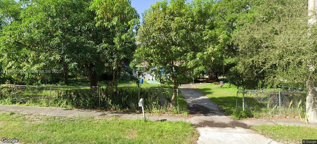 9156 NW 5th Ave, Miami, Floride 33150, États-Unis