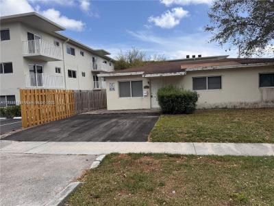 13455 Arch Creek Rd. 0, North Miami, Florida 33181, USA